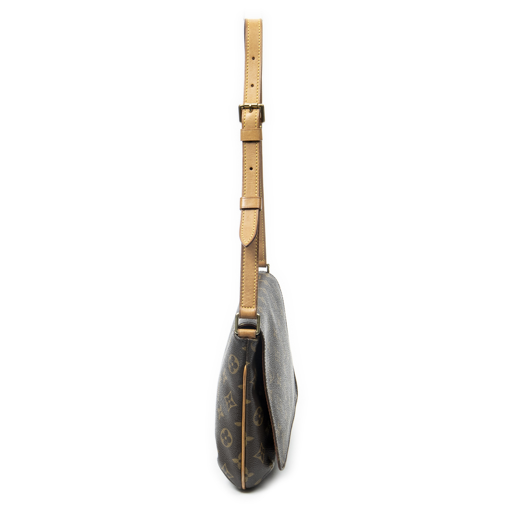 Louis Vuitton Musette Tango - Picture 4 of 10